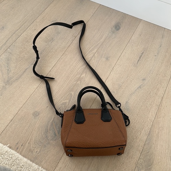NWT Michael Kors XS satchel - Picture 4 of 9